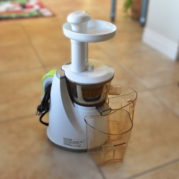 HUROM Slow Juicer HU 100 Ultem - Picture 3 of 4